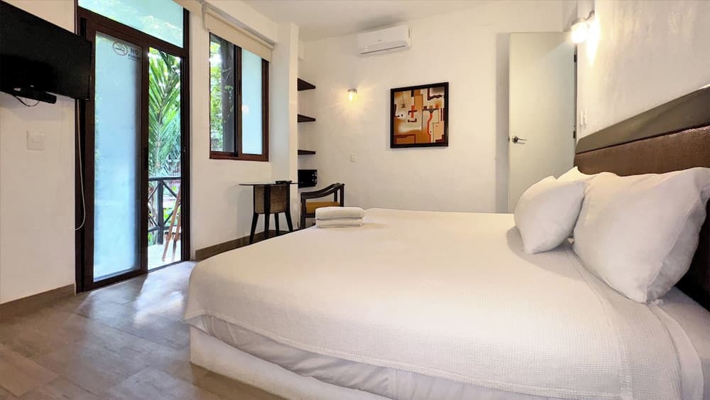 Siesta Fiesta Hotel