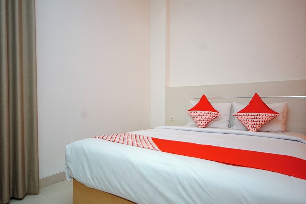 Townhouse Oak Palembang near Palembang Golf Club formerly KR Hotel