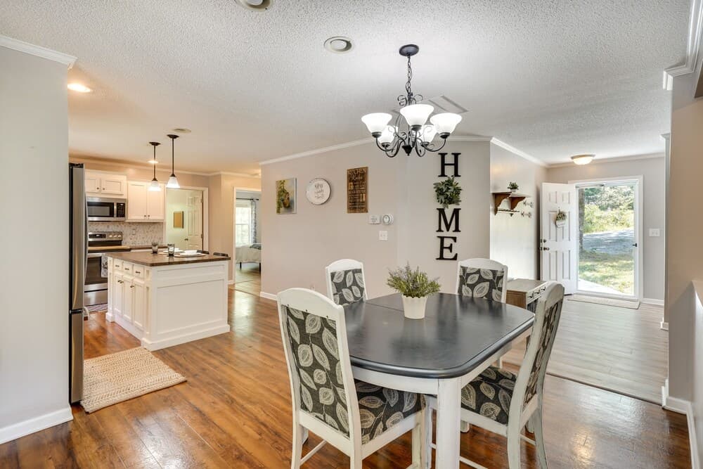 Hillsborough Vacation Rental ~ 18 Mi to Durham!