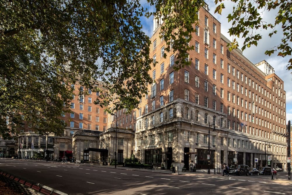 Grosvenor House Suites