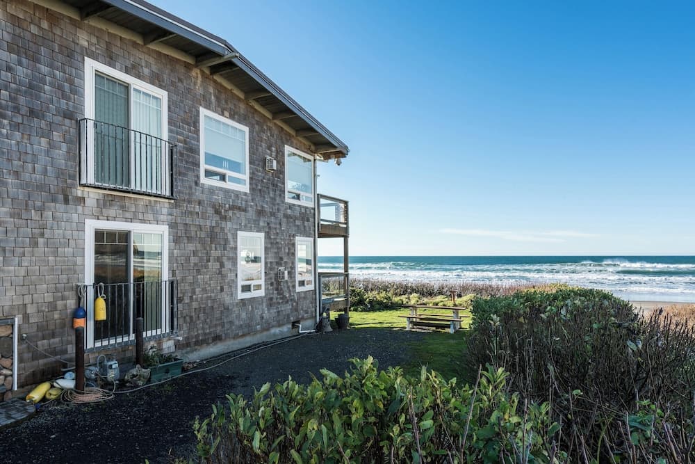 Blue Starfish by Avantstay Ocean Views & Direct Cannon Beach Access