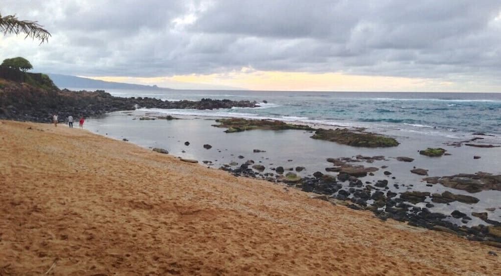 Kaiholo Hale