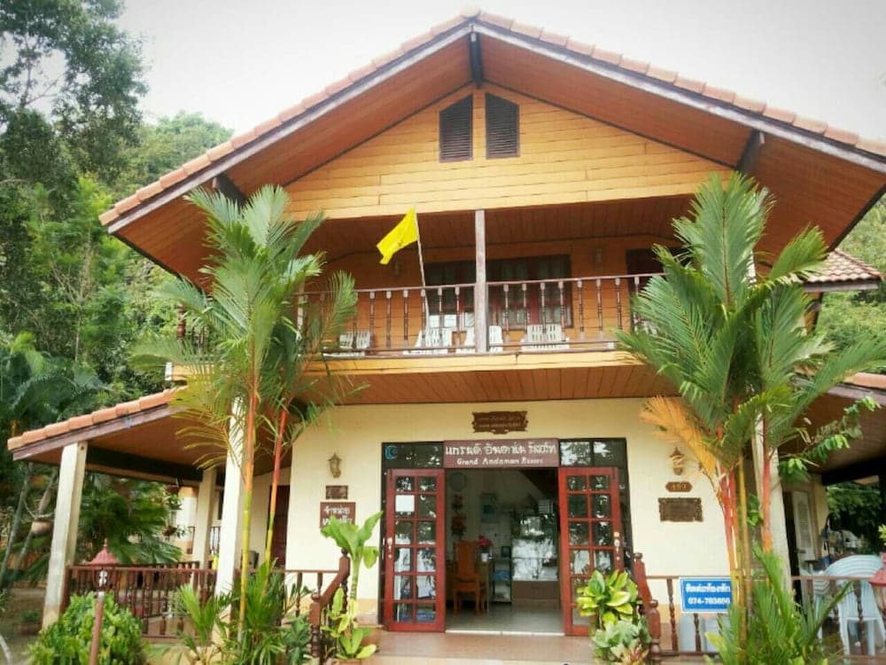 Grand Andaman Resort