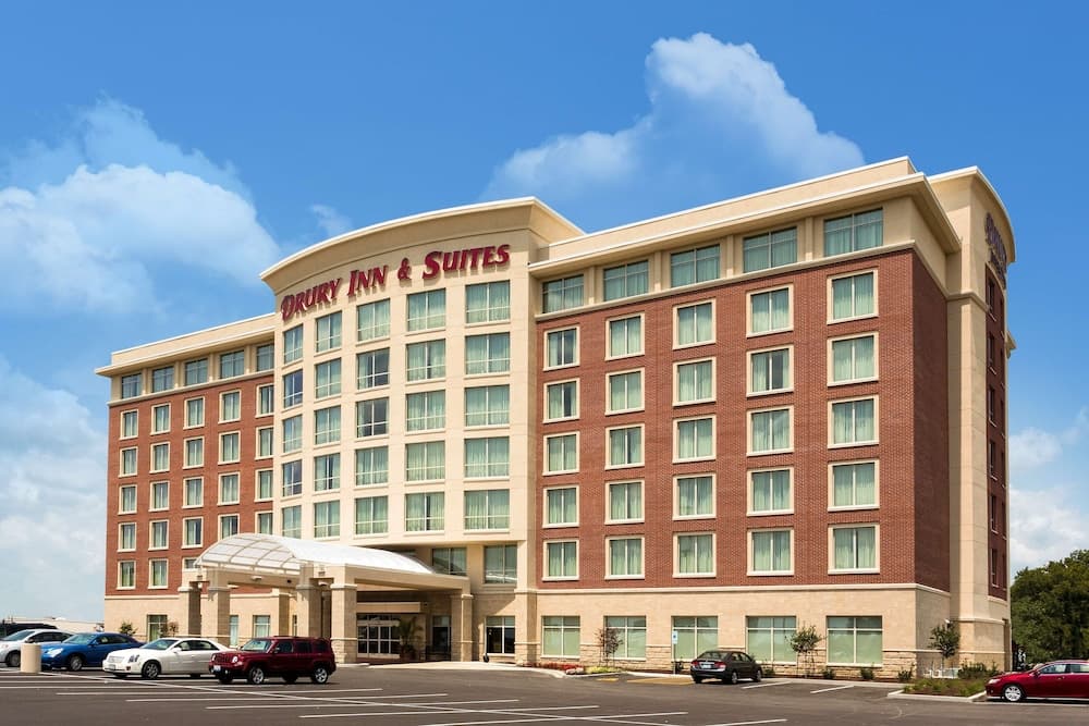 Drury Plaza Hotel Mt. Vernon