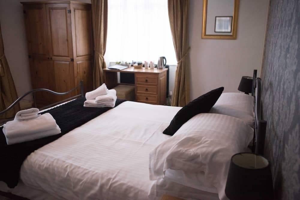 Village House Coaching Inn
