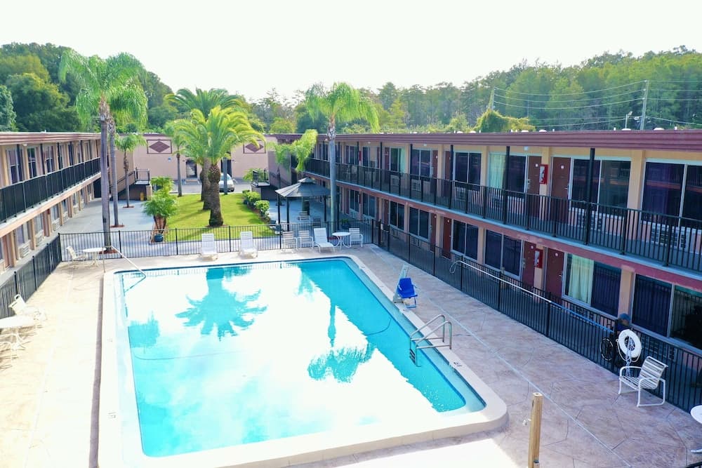 La Vista Inn