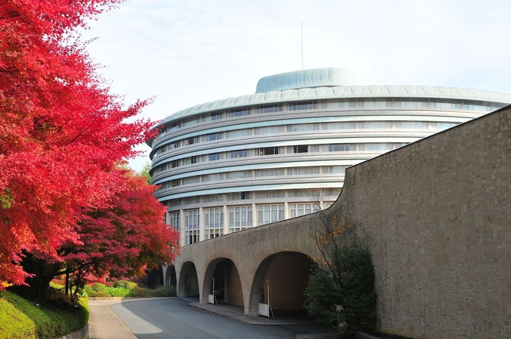 The Prince Kyoto Takaragaike, Autograph Collection