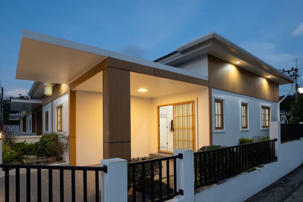 Japanese Style Villa Sunrise Garden A150