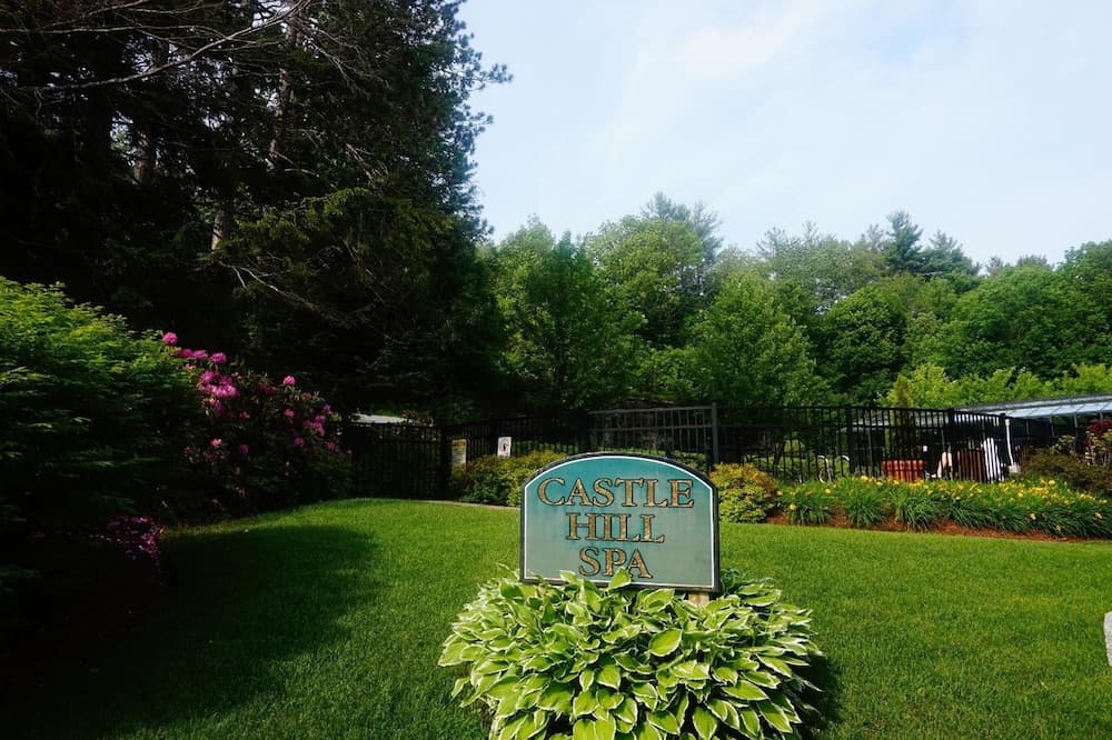 Pointe at Castle Hill Resort