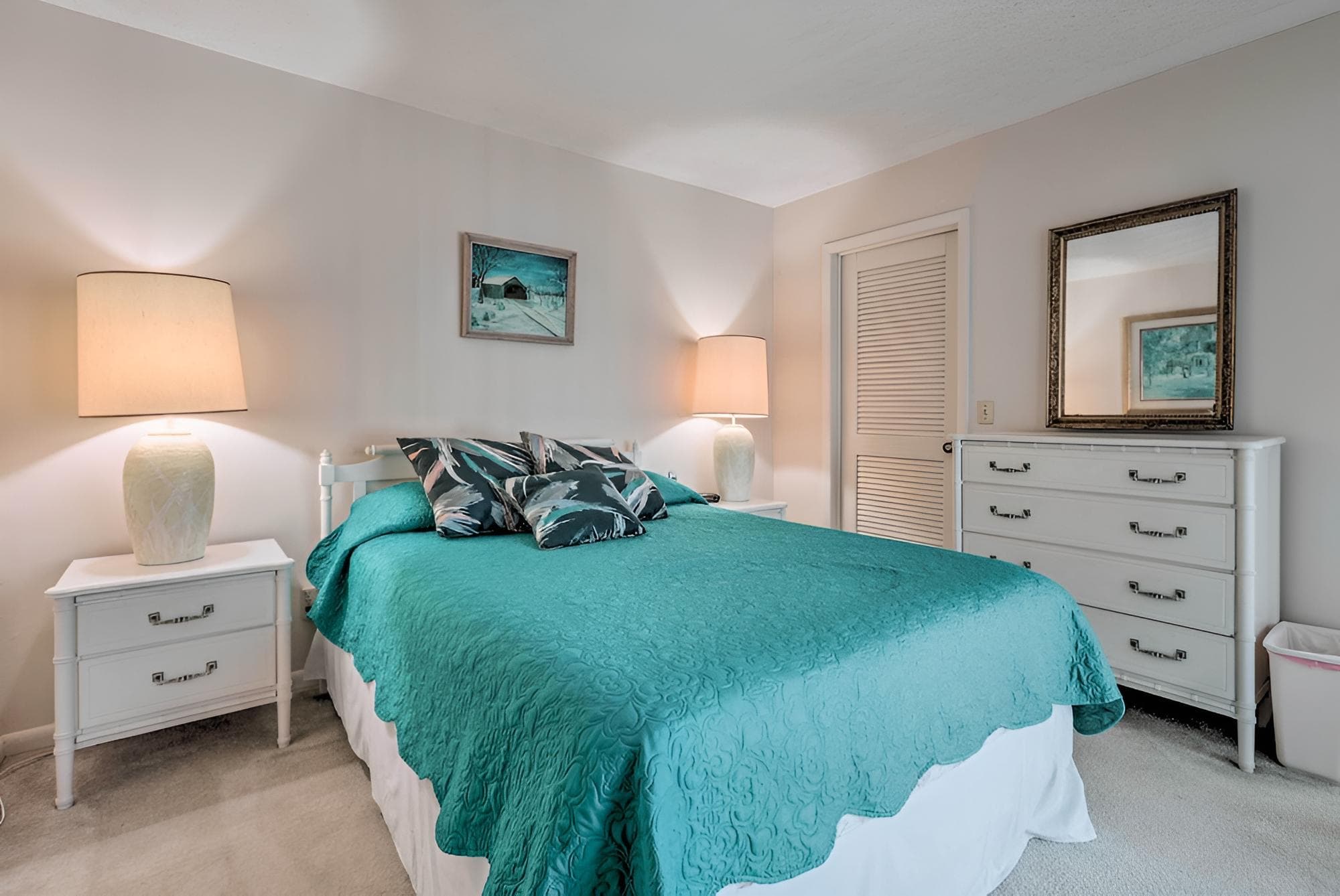 Condo w/ Amenities: Walk to New Smyrna Beach!