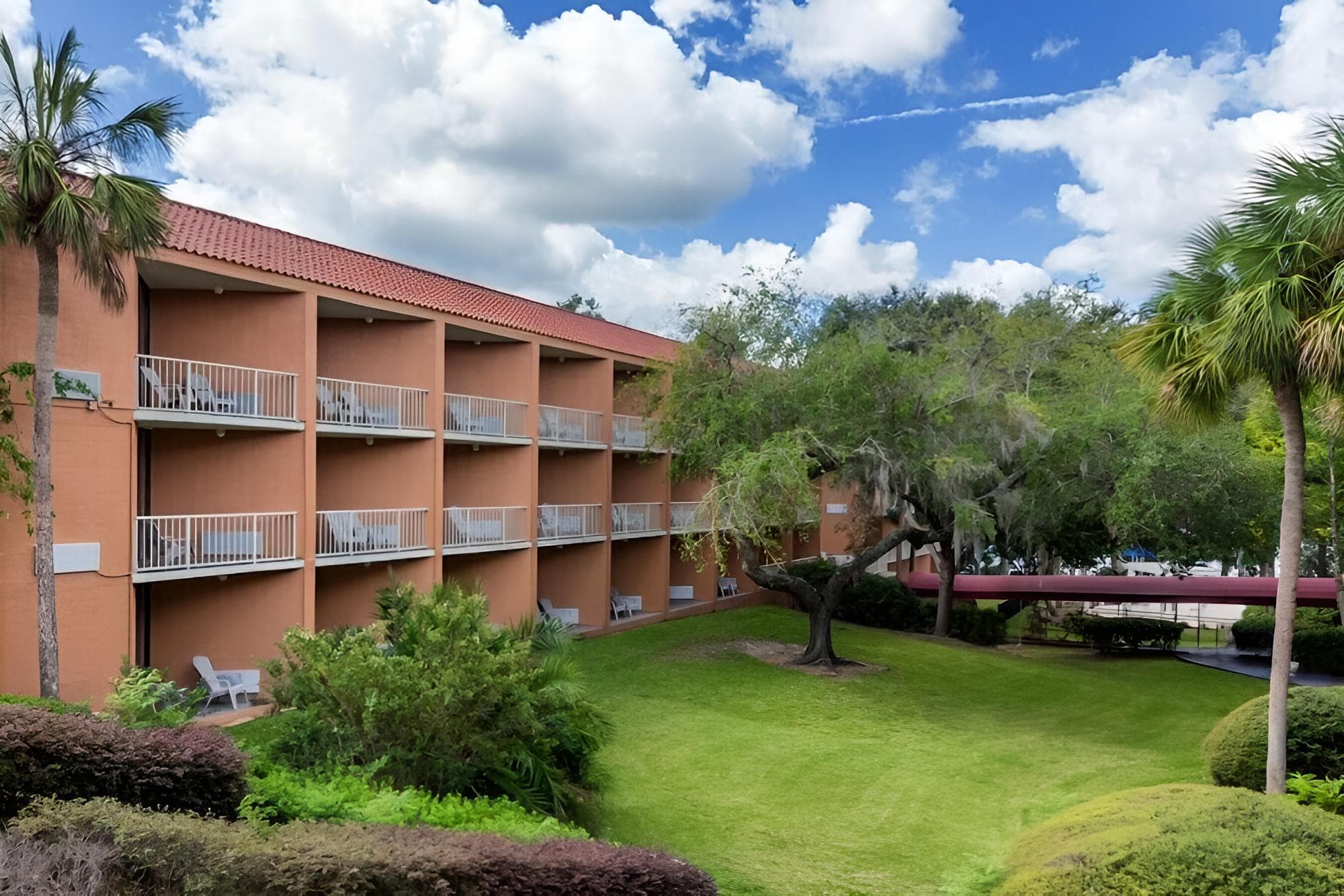 Stayable Select Gainesville