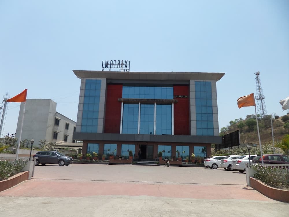 Matrix Inn Business Hotel