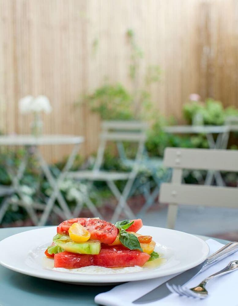 Arlington Place Bed & Breakfast