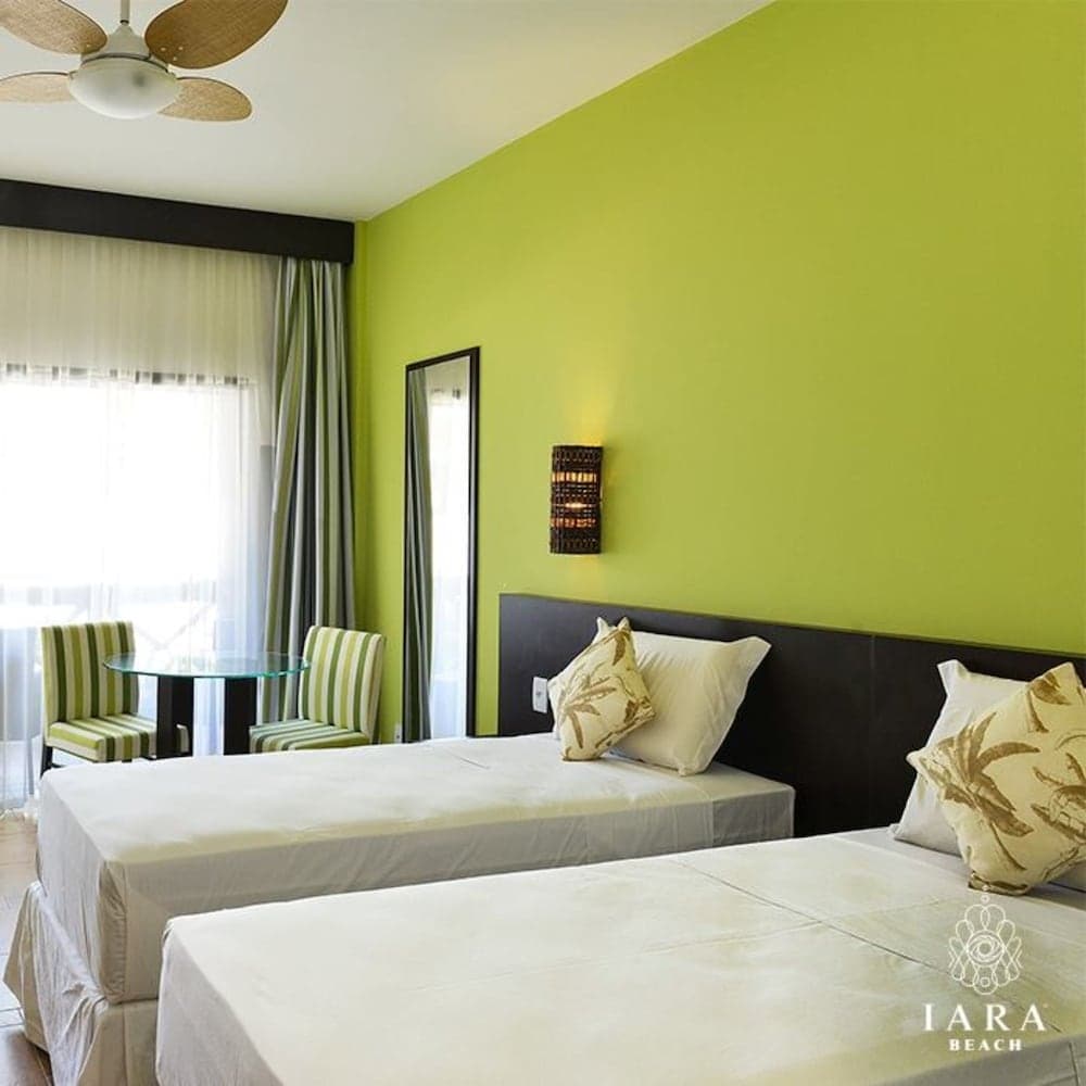 Iara Beach Hotel