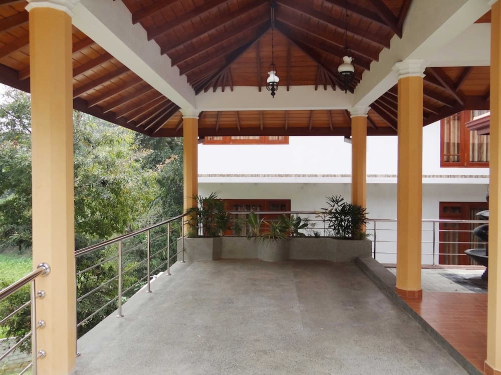 Dilray Villa
