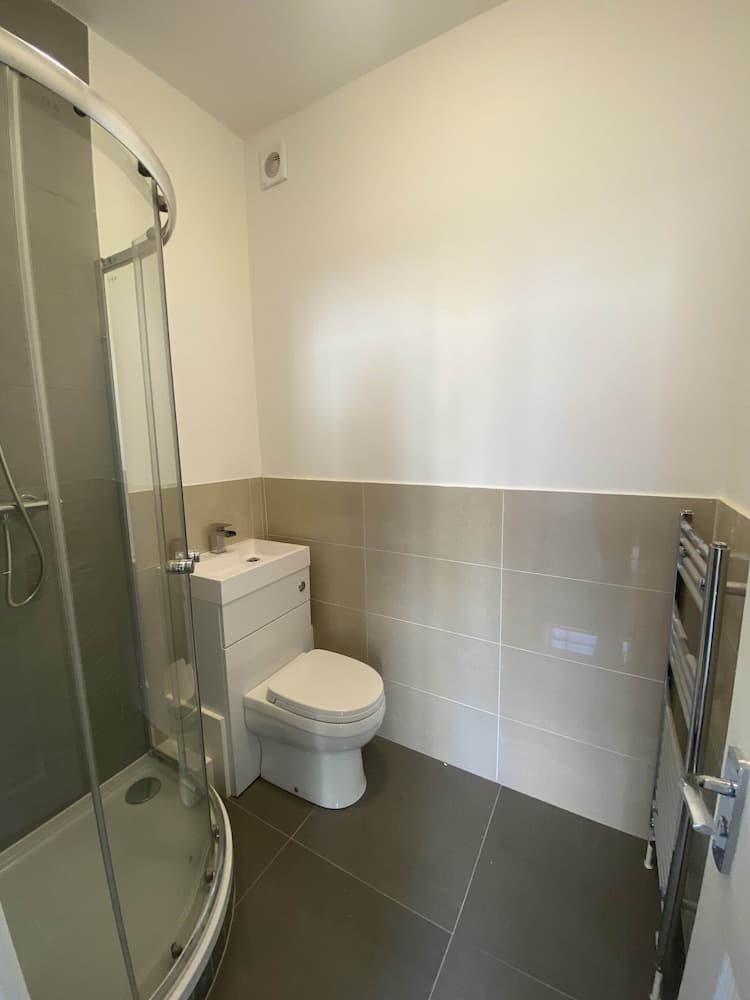 Cosy 3BD Guesthouse. Private Bathrooms