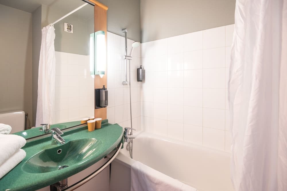 B&B HOTEL Rouen Centre Rive Gauche