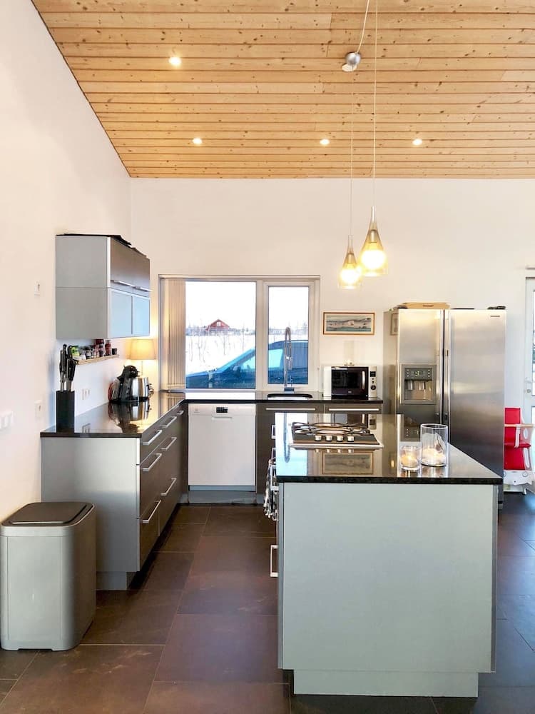 Golden Circle Luxury Villa