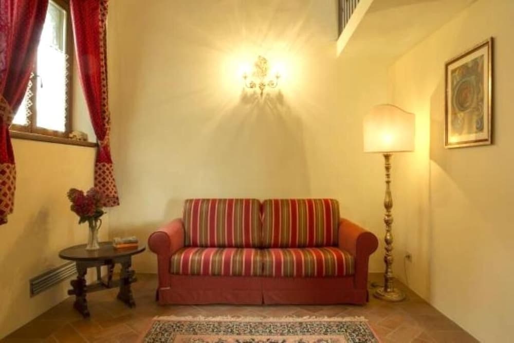 Borgo Livernano