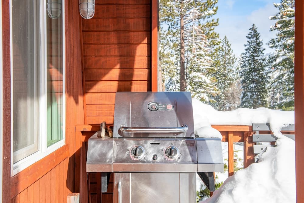 Chickaree & Chickadee Buyout by Avantstay 2 Sister Cabins