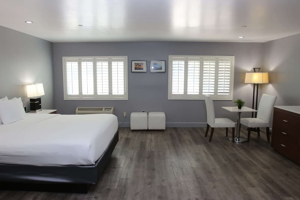 BLVD Hotel and Studios Universal-Hollywood, an Ascend Collection Hotel