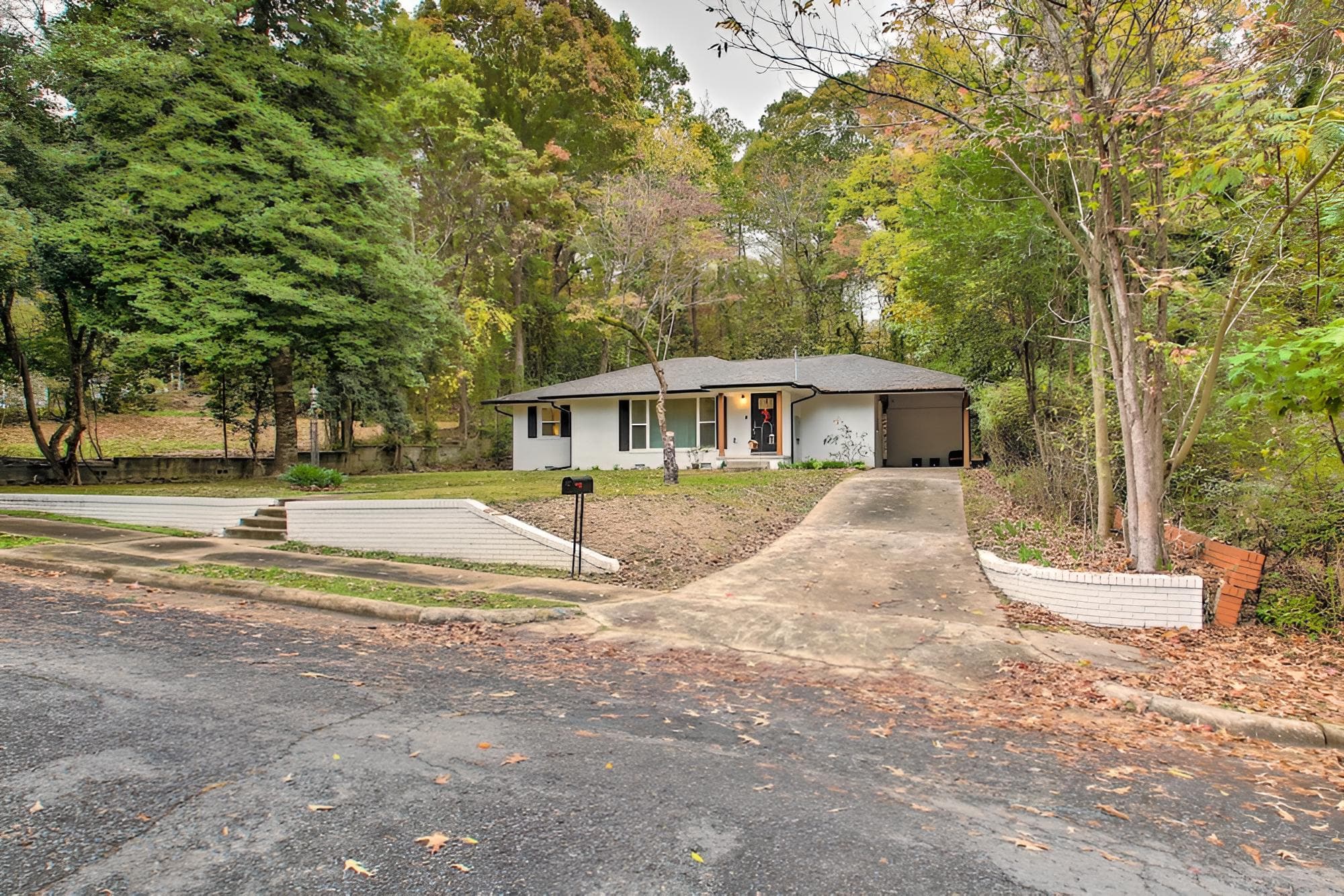 Beautiful Hot Springs Home: Central Location!