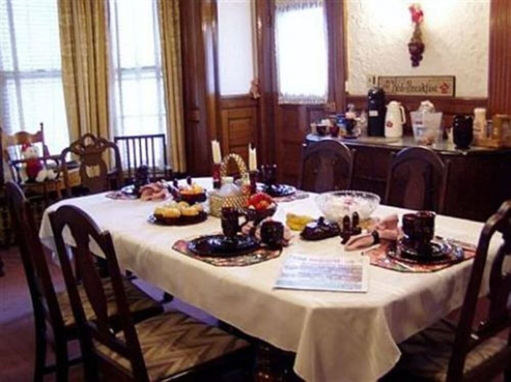Olde Judge Mansion