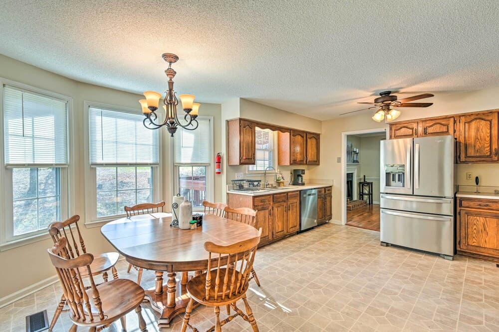 Spacious Mt Juliet Home w/ 1 Acre Yard!