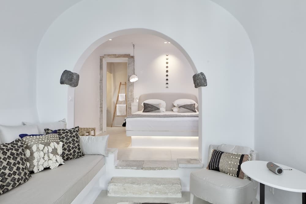 Cosmopolitan Suites