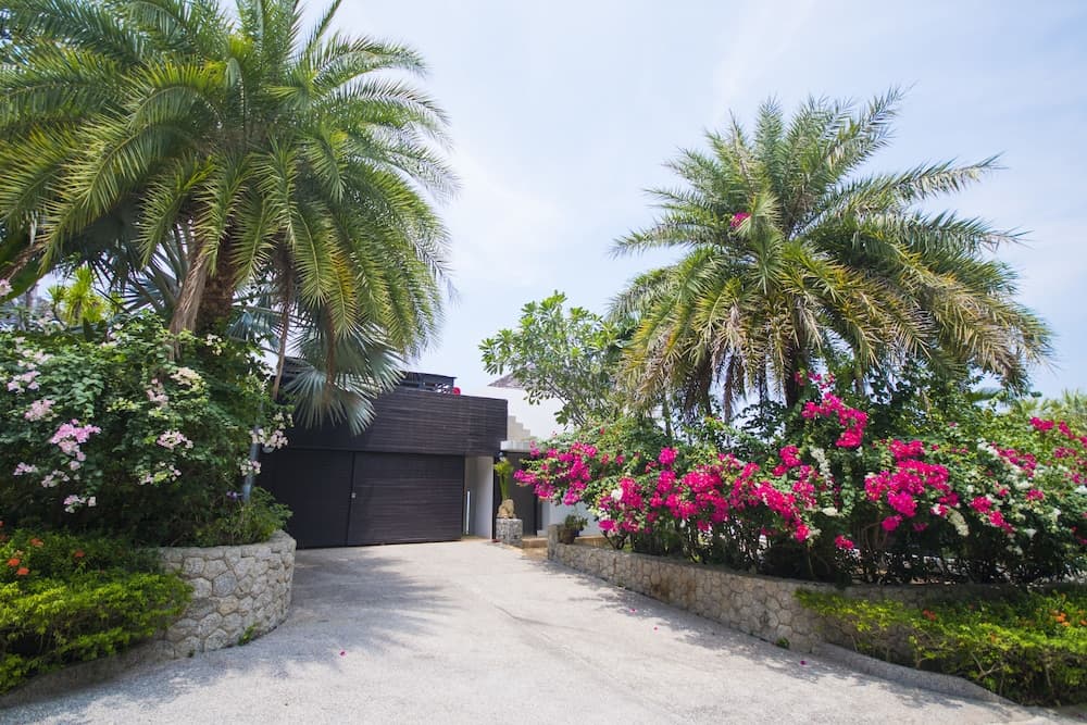Spacious 5-Bedroom Surin Beach Villa