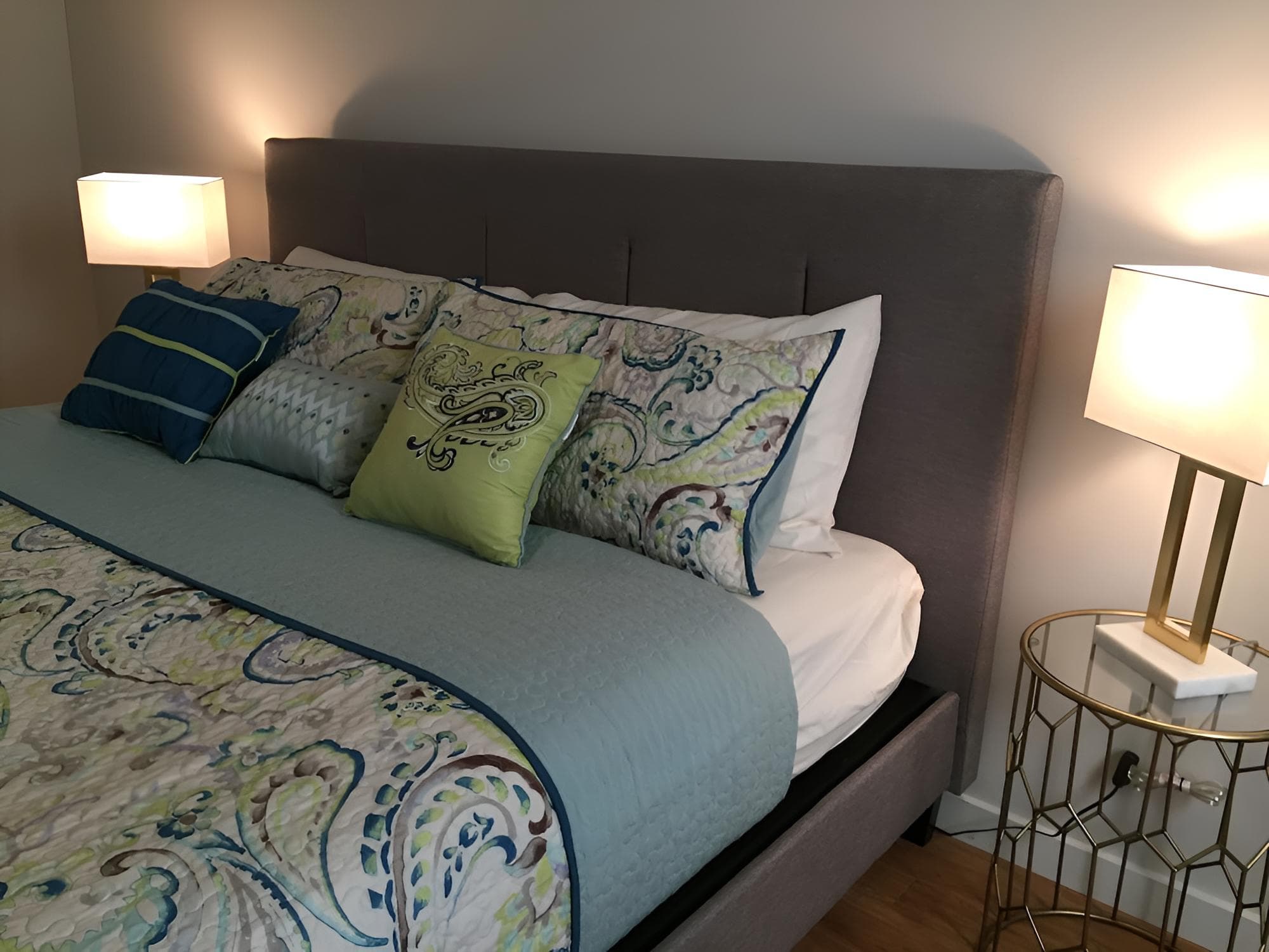 Cityscape I - Sleeps 8