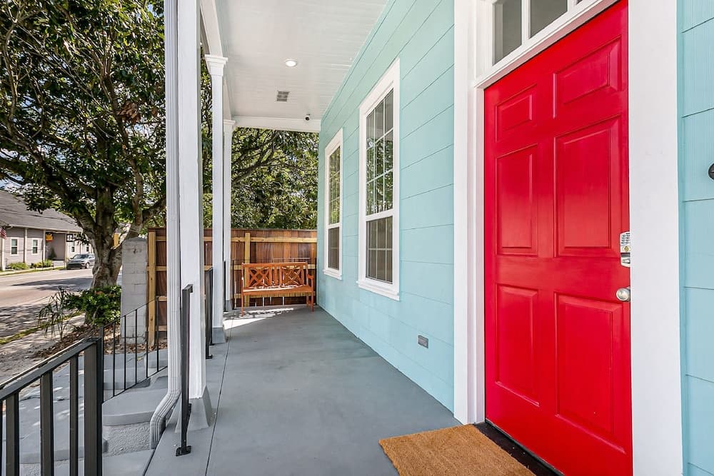 Spacious 5 Bedroom Near Magazine St & Uptown