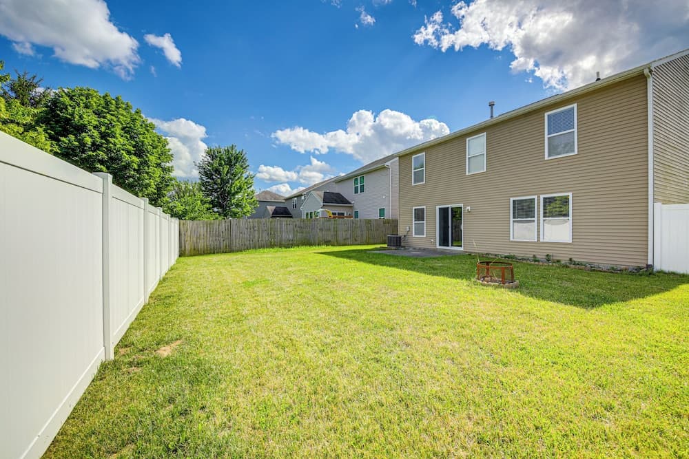 Pet-friendly Camby Home: 13 Mi to Indianapolis