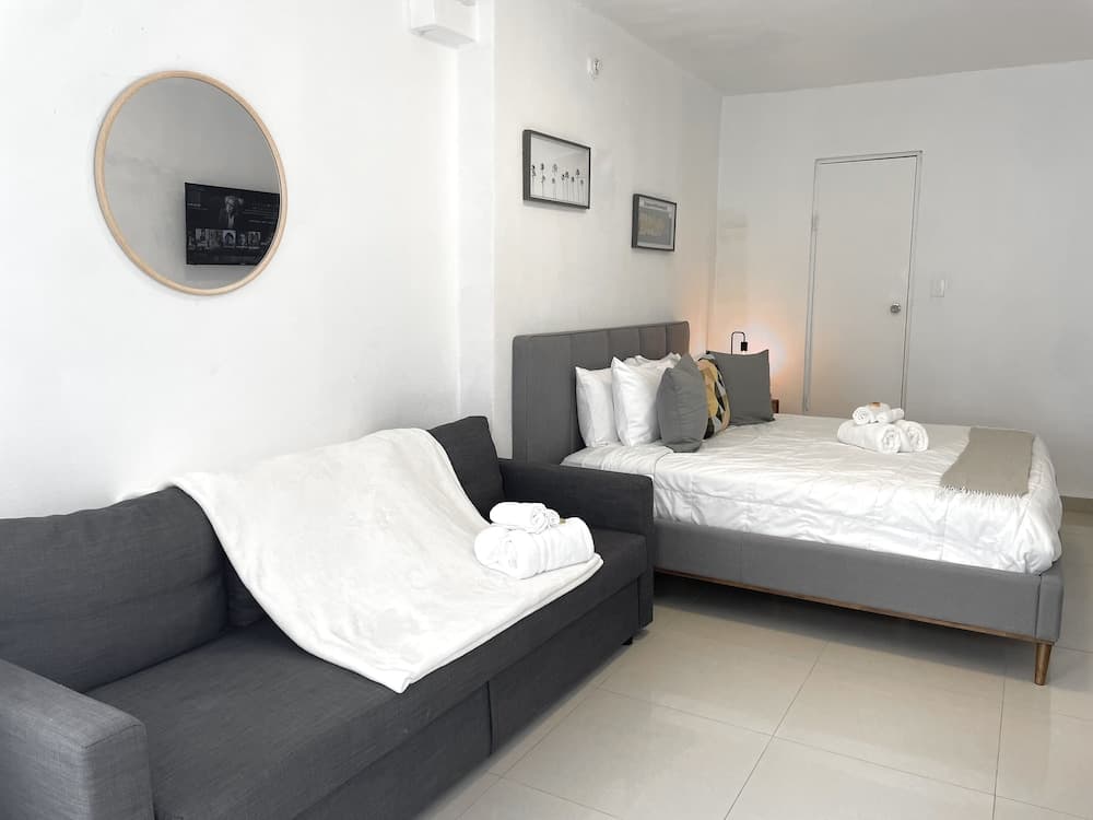 Aura House Isla Verde