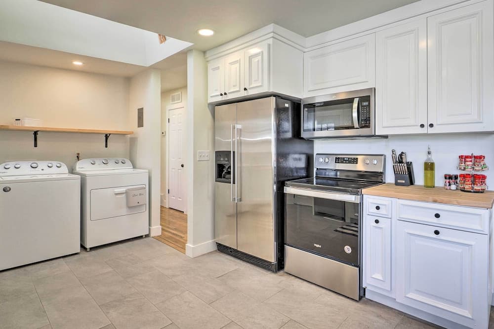 Spacious Murray Home Near Ski Resorts!