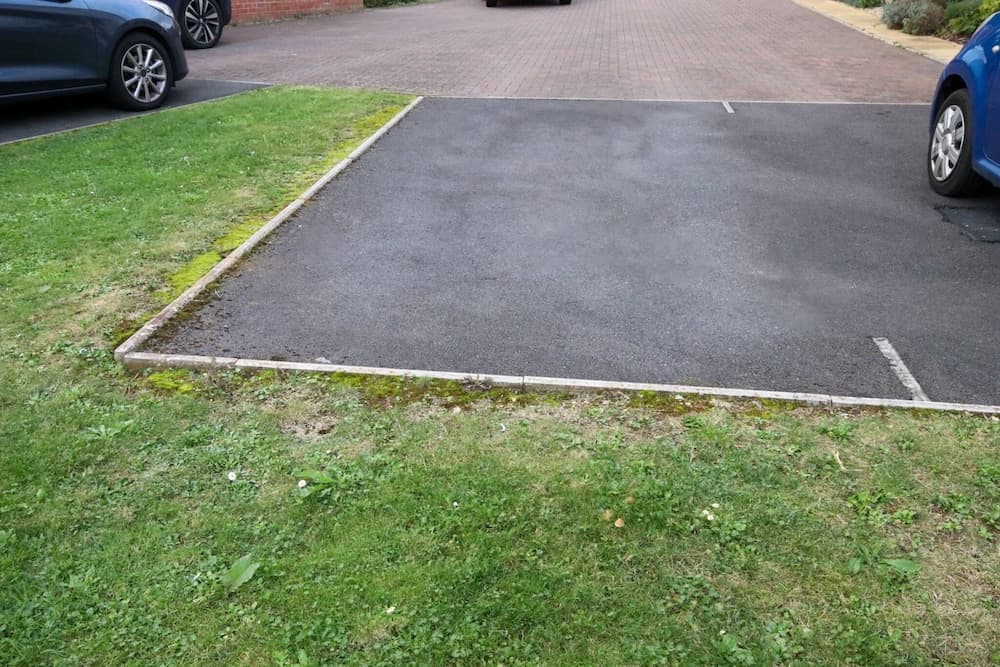 Swindon Cozy 2BR Retreat