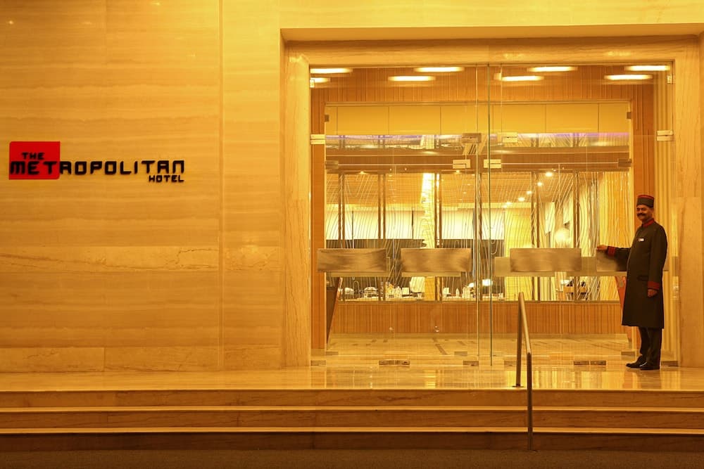 The Metropolitan Hotel and Spa New Delhi