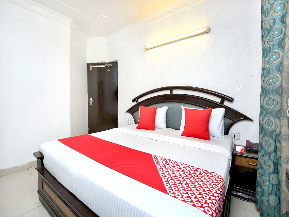 OYO 3933 Hotel City Heart 18