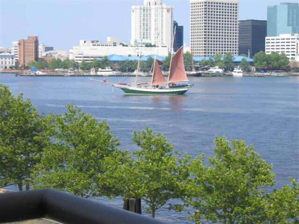 National at Harbor Tower Portsmouth