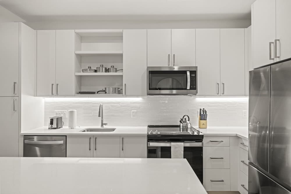 Placemakr Cathedral Heights