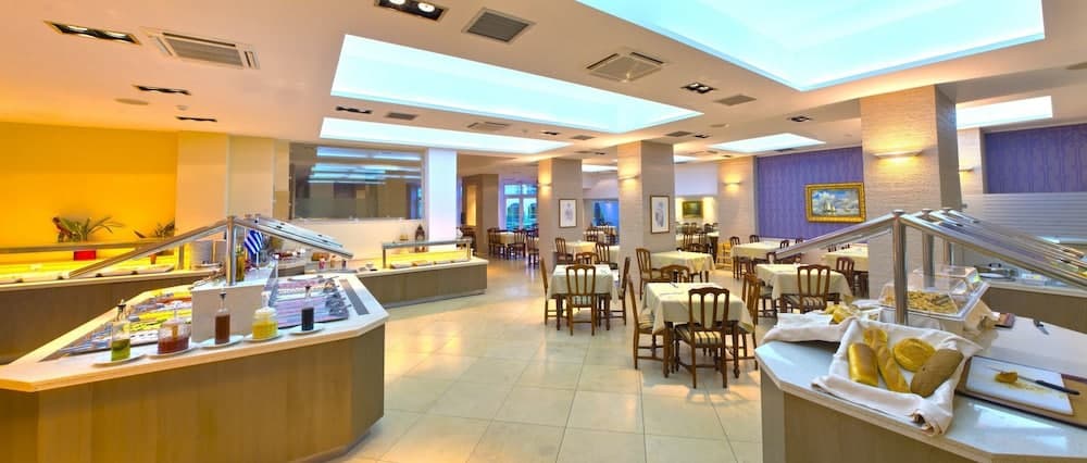 Elinotel Apolamare Hotel