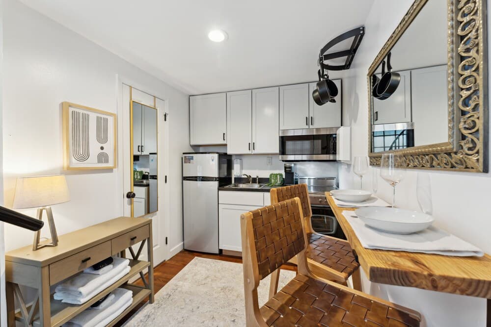 Perfect Location in Downtown Charleston