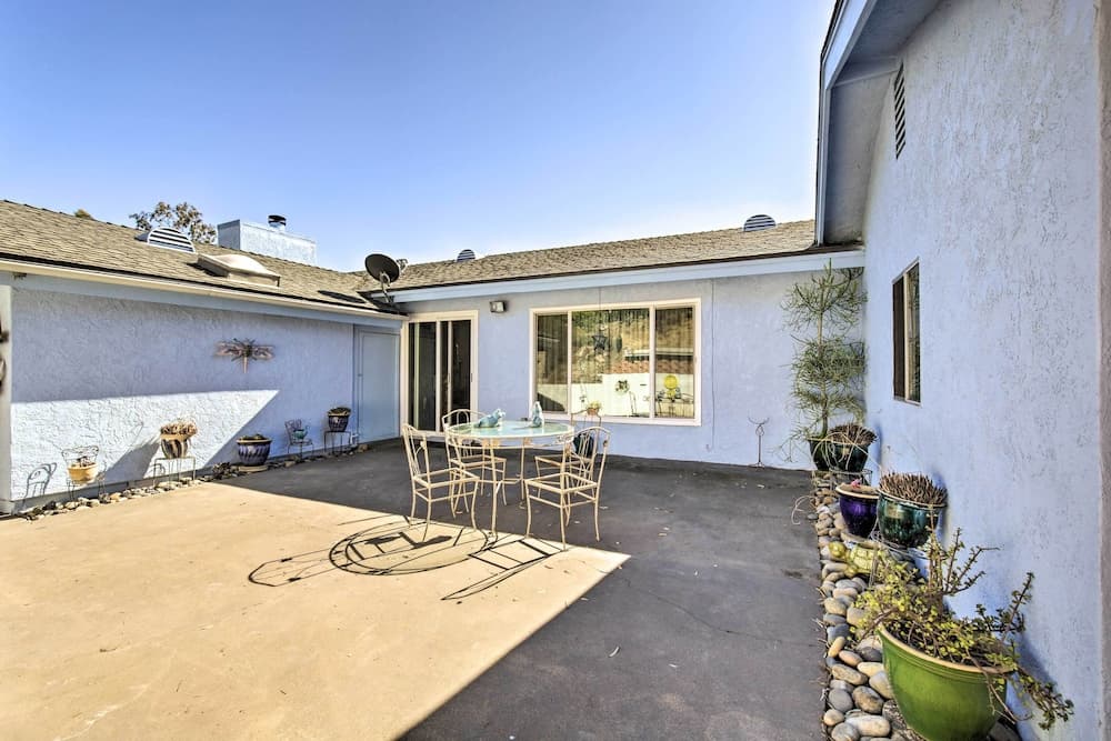 Sunny Bonita Studio ~ 5 Mi to Historic Dtwn!