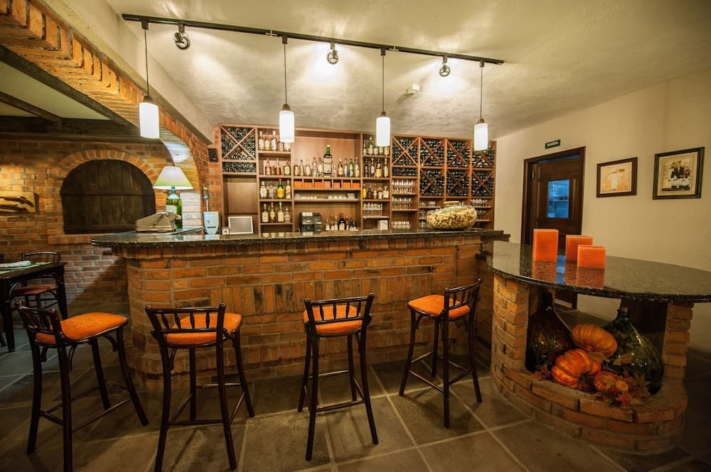 Farina Park Hotel