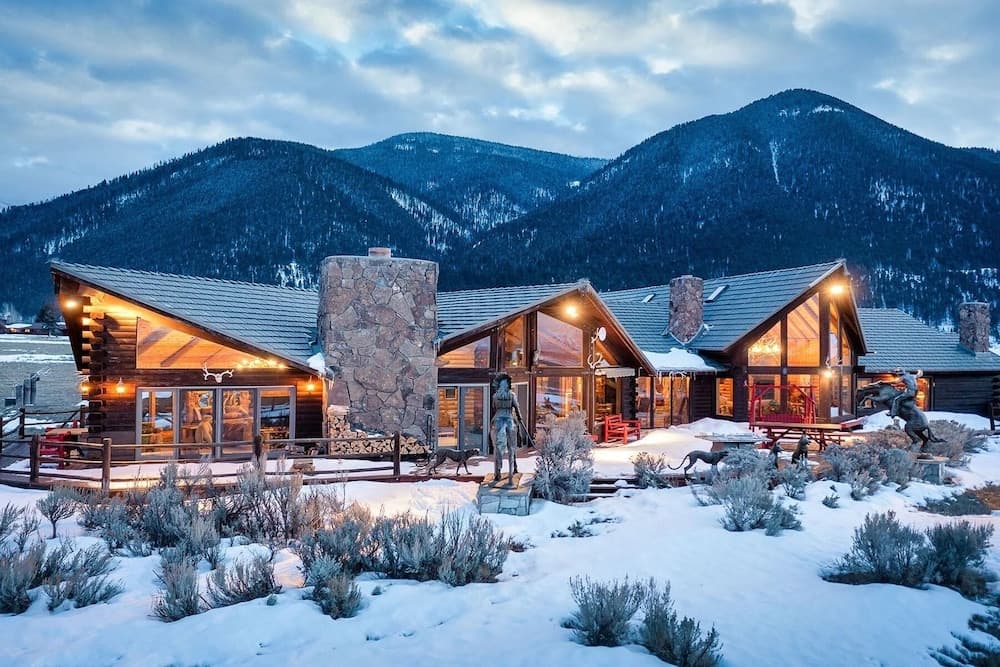 NEW! Elk Refuge Safari Chalet with Teton Views!