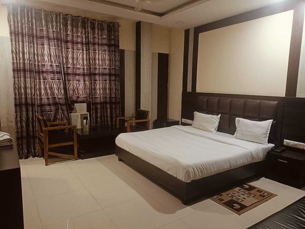 Hotel Pragati Inn