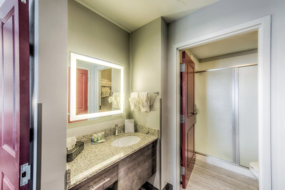 Staybridge Suites Columbus Univ Area - OSU by IHG