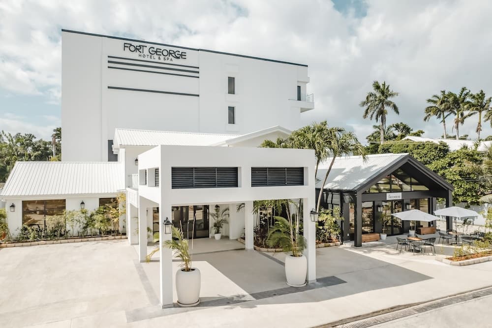Fort George Hotel & Spa