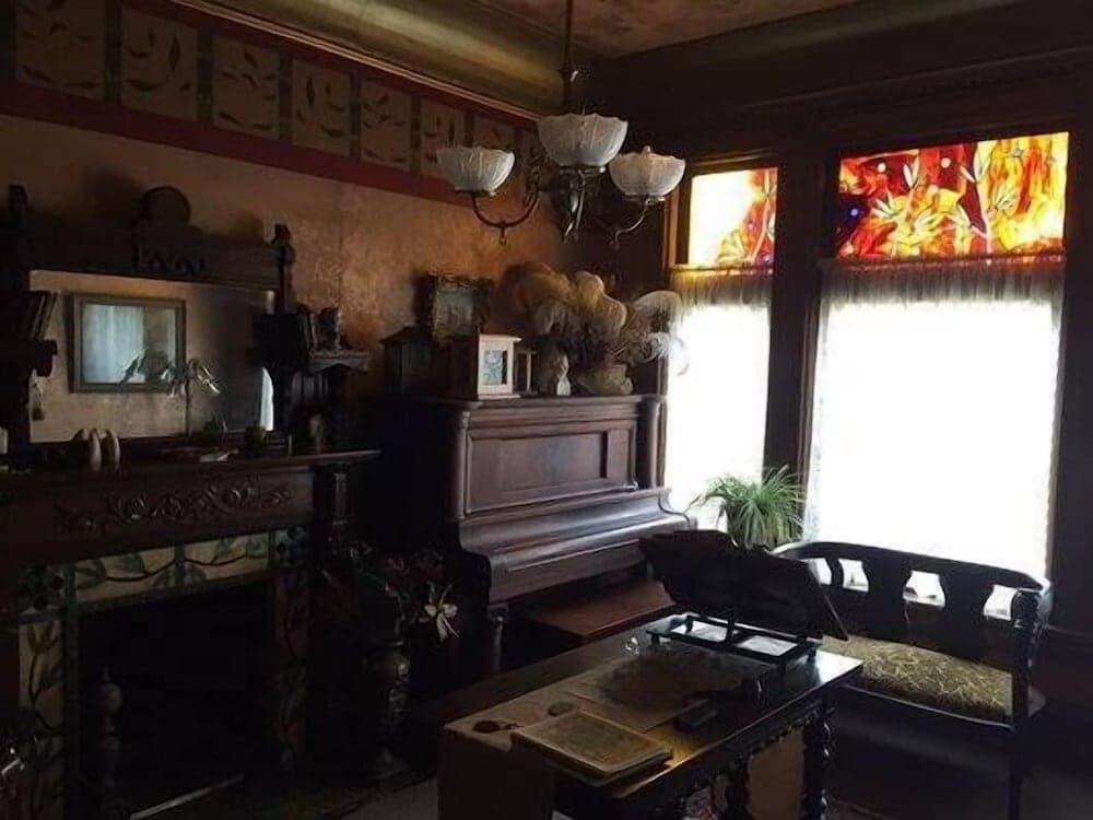 Manderley Bed and Breakfast