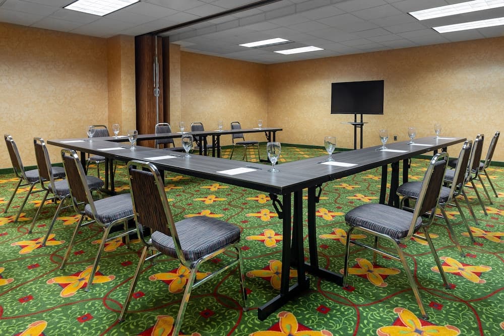 University Plaza Hotel and Convention Center Springfield